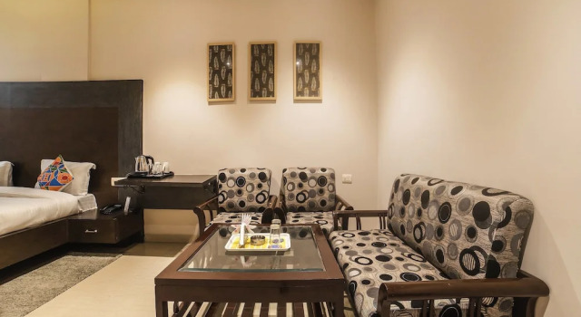 FabHotel Bhatia Shastri Nagar