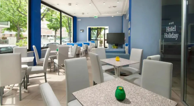 Номер Economy Hotel Holiday Sunshine Summer