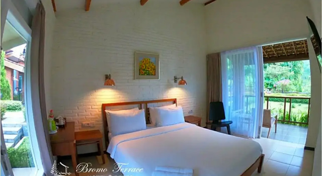 Standard Doppel Zimmer mit Landblick Bromo Terrace Hotel