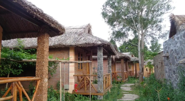Бунгало Deluxe Ninila Fruit Farm Bungalow
