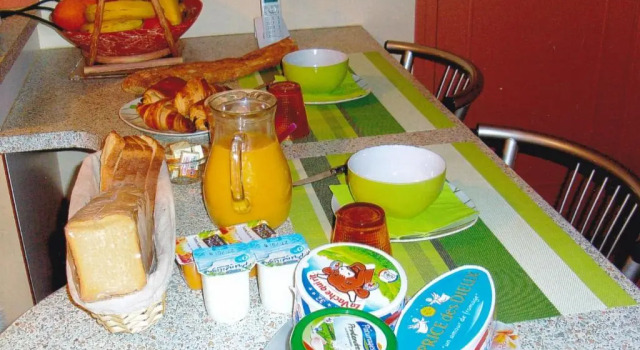 Номер Standard chambre dhotes a nérac