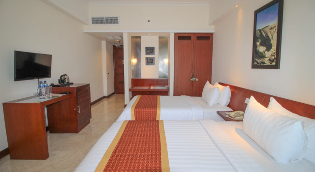 Superior Twin room Grand Surya Hotel Kediri