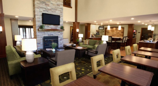 Staybridge Suites Anchorage by IHG, Book Hotel Hoteller i Anchorage med pool, Swimmingpool
