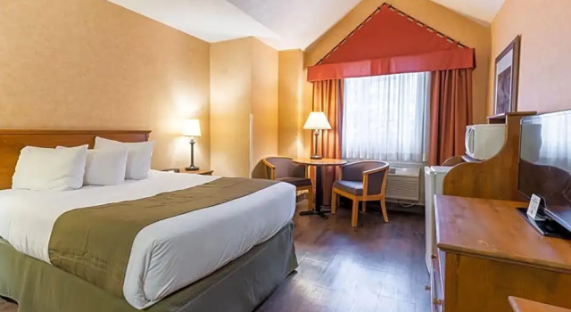 Одноместный номер Standard Canmore Inn & Suites