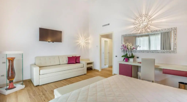 Полулюкс Deluxe Hotel Sa Cheya Relais & Spa