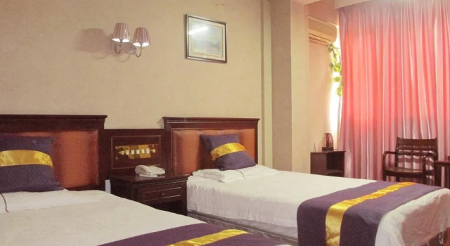 Taizhou Taishan Business Hotel, Buchen Sie Hotel Taizhou Zhejiang