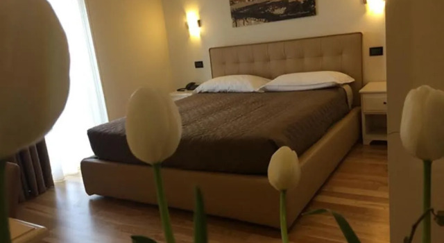 BERTOLA, Book Hotel Adro Franciacorta
