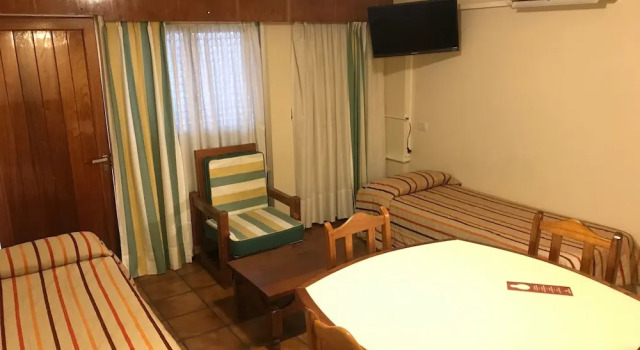 Apart Hotel Riviera, Rezerwuj Apartamentowiec hotelowy Apart-hotele w Córdoba, Apartamentowiec hotelowy