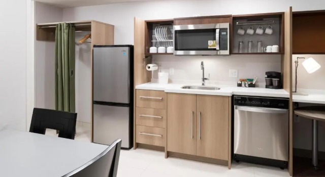 Двухместная студия люкс Home2 Suites By Hilton Orlando Airport