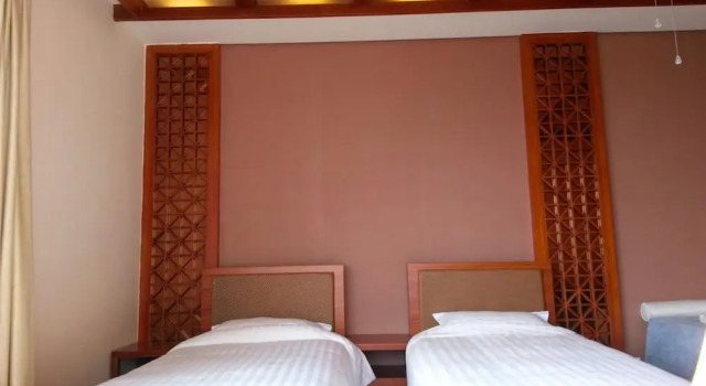 Lingshui Sea View Vacation Apartment