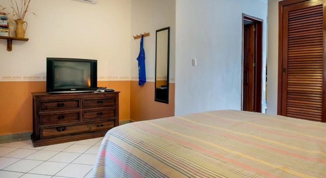 Righetto Vacation Rentals, Забронировать Отель Отели Пуэрто-Морелос 3 звезды, 3*