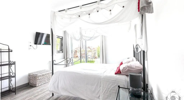 Appartement de 2 chambres avec piscine partagee et jardin clos a Voreppe, Забронировать Апартаменты/квартира Вореп Grenoble Area