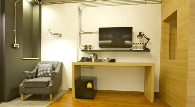 The Plug Hotel, Забронировать Отель Отели Южного Таиланда с парковкой, Парковка