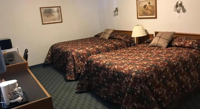 The Home Hotel, Rezervovat Hotel Boissevain Manitoba