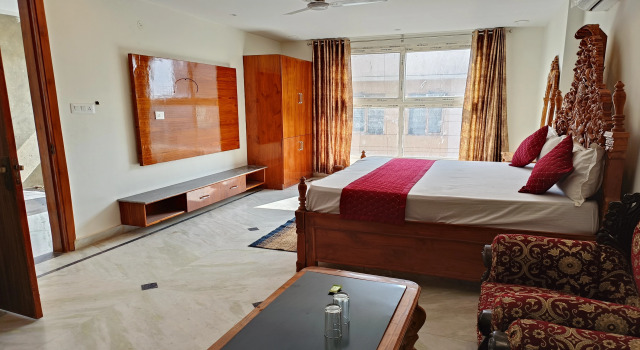 Люкс Hotel Right Palace And Banquet