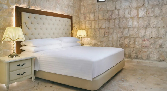 Номер Deluxe Al Samriya Hotel, Doha, Autograph Collection