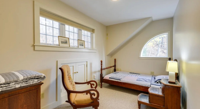 Historic New Hampshire Home: 1 Mi to Boat Launch, Брондау Қонақ үй Walpole тұрағы бар қонақ үйлер, Тоқтау алаңы