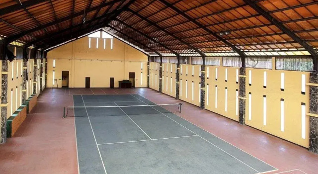 Villa G8