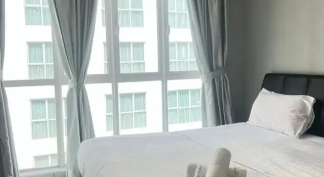 Номер Standard Residences at Daya near Mount Austin by SR Home