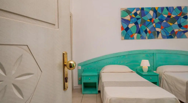 Трёхместный номер Standard с балконом Hotel Marinaro