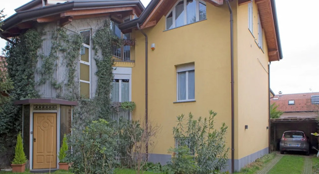 Rentopolis Baracca - Rho Fiera, Book Hotel Hotels in Rho with Parking, Parking