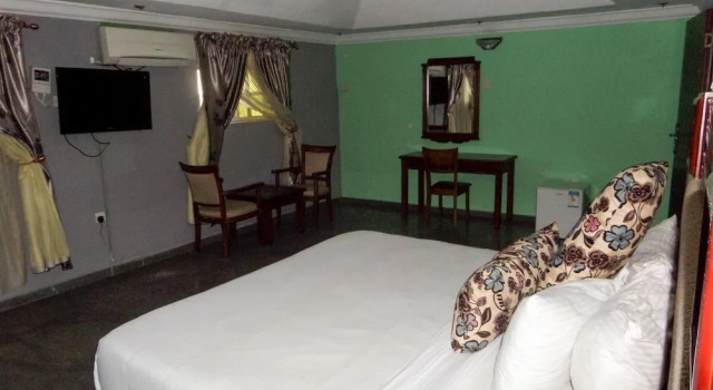 Номер Executive Golden Bird Hotel & Suites
