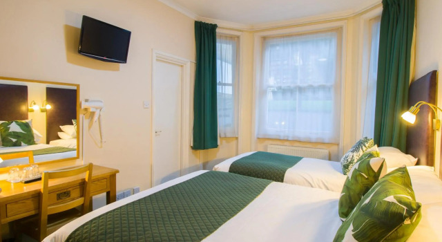 London Town Hotel, Забронировать Отель Отели Лондона 3 звезды, рядом с Галерея Gagliardi, 3*