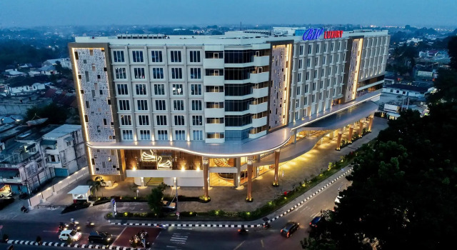 Двухместный люкс Presidential BW Luxury Jambi