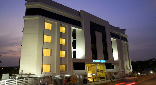 The Peerless Inn Hyderabad, Забронировать Отель Бизнес-отели Хайдарабада, рядом с IKEA Hyderabad, 4* 5*