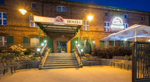 Angel Hostel, Забронировать Хостел Недорогие отели Торуни, рядом с Planetarium, недорого