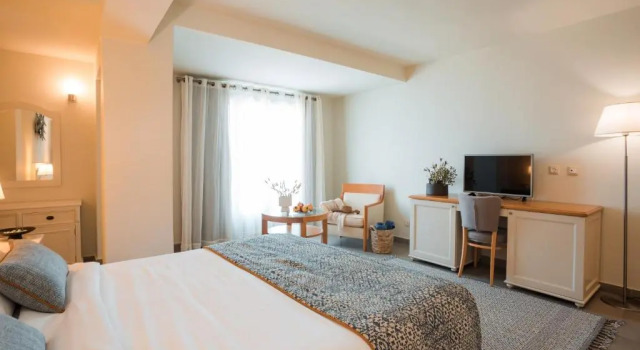 Номер Deluxe Megisti Hotel