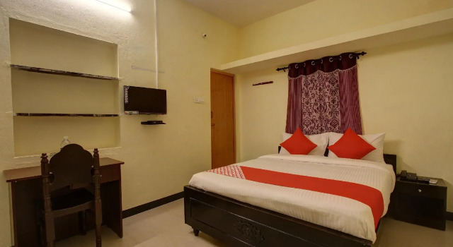 Collection O85637 Hotel Krishna Inn - Ii