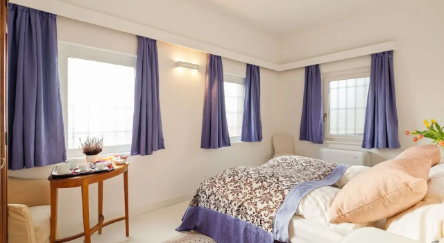 Standard Dreier Zimmer Villa Pambuffetti