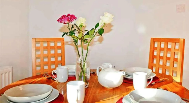 Hillview House Hostel Inverness, Забронировать Хостел Хостелы Инвернесс, рядом с Замок Инвернесс, Хостел
