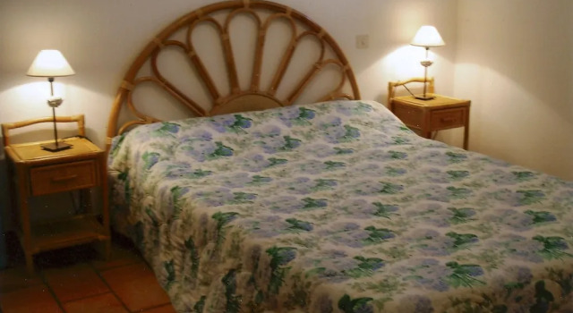 Gite Le Petit Champ, Prenota Hotel Buisson Valchiusa
