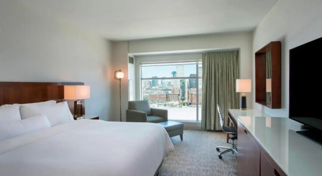 Двухместный номер Boston Skyline View The Westin Boston Seaport District