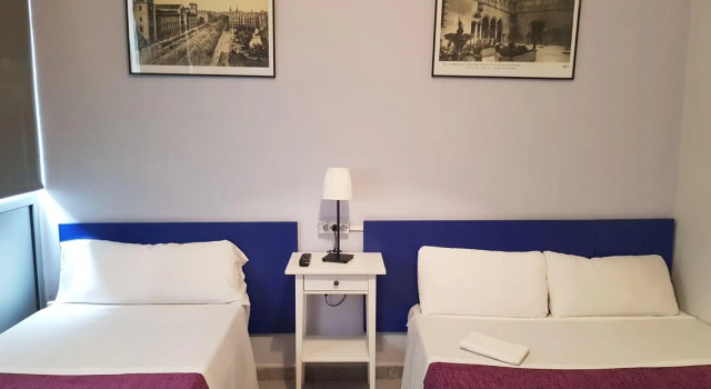 Двухместный номер Standard Hostal Elkano