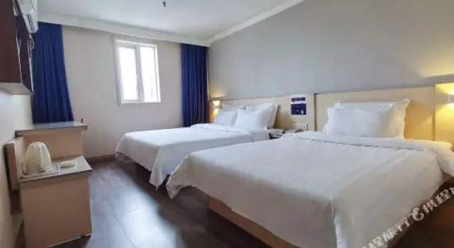 Семейный номер Standard 7 days Inn Hangzhou North Bus Station Wanda Plaza Branch