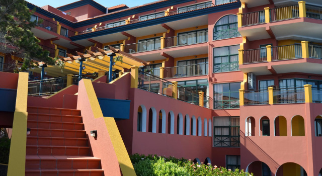 Hotel Royal Orchid, Buchen Sie Hotel Caniço Madeira