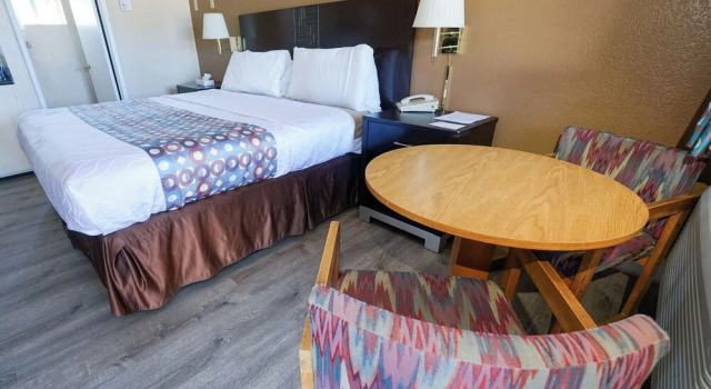 Номер Deluxe Rim Country Inn - Self Serve Hotel