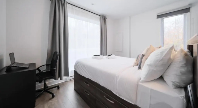 Коттедж Chalet Listra peace & spa - 16 min to Tremblant