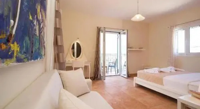 Villa Kanelis, Rezervovat Vila Hotely v Agia Efimia s bazénem, Bazén