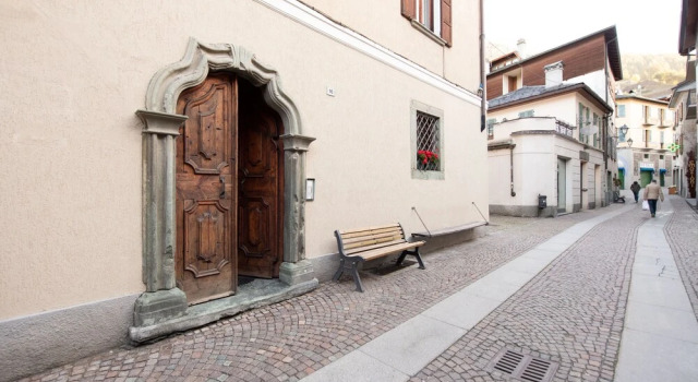 Italianway - Roma 16, Book Hotel Bormio Lombardiet