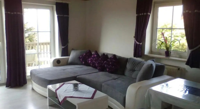 Ferienwohnung LAURA, Varaa Huoneisto Hotellit Baijeri pysäköinnillä, Pysäköinti