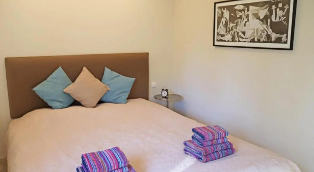 3beds apartment Las Dunas walk to the beach, Забронировать Апартаменты/квартира Марбелья Коста-дель-Соль, рядом с Thieves Tower