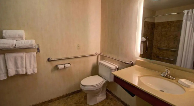 Люкс Holiday Inn Express & Suites Sioux Center by IHG