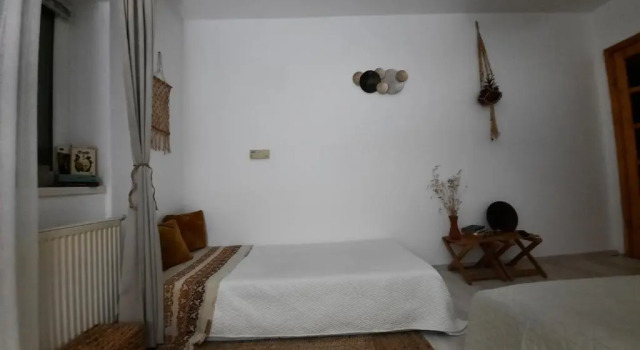Cocooning in a Lovely Mountain suite - Two, Забронировать Отель Отели Прахова с парковкой, Парковка