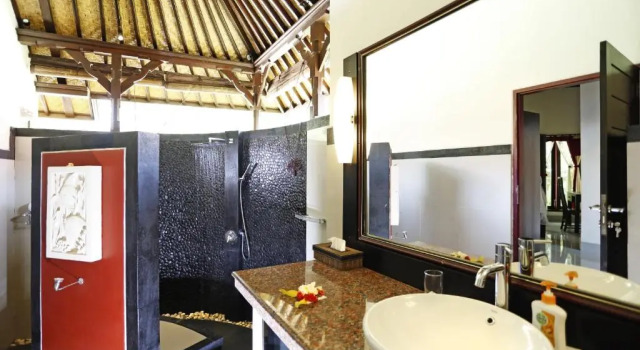 Апартаменты Teluk Karang Dive & Spa Resort