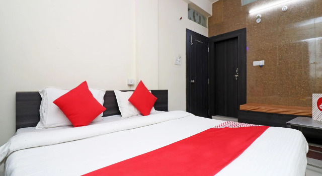 OYO Flagship 22944 Hotel Hrdaya Inn, Забронировать Отель Отели штата Махараштры 3 звезды, 3*