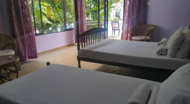 Трёхместный номер Standard с видом на бассейн Leijay Garden Retreat